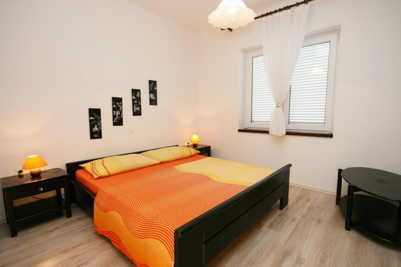 Apartments With A Parking Space Novi Vinodolski - 5529 מראה חיצוני תמונה